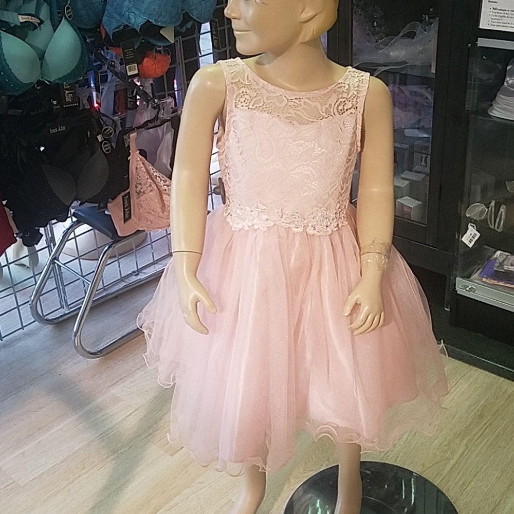 Little girl dress